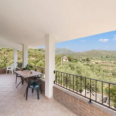 Casa Iperico * בוג'רו